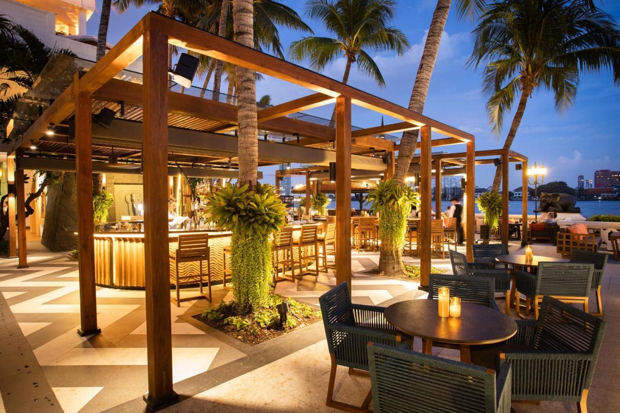 Anantara Riverside Bangkok Resort Exterior foto The Deck at The Oberoi, Mumbai