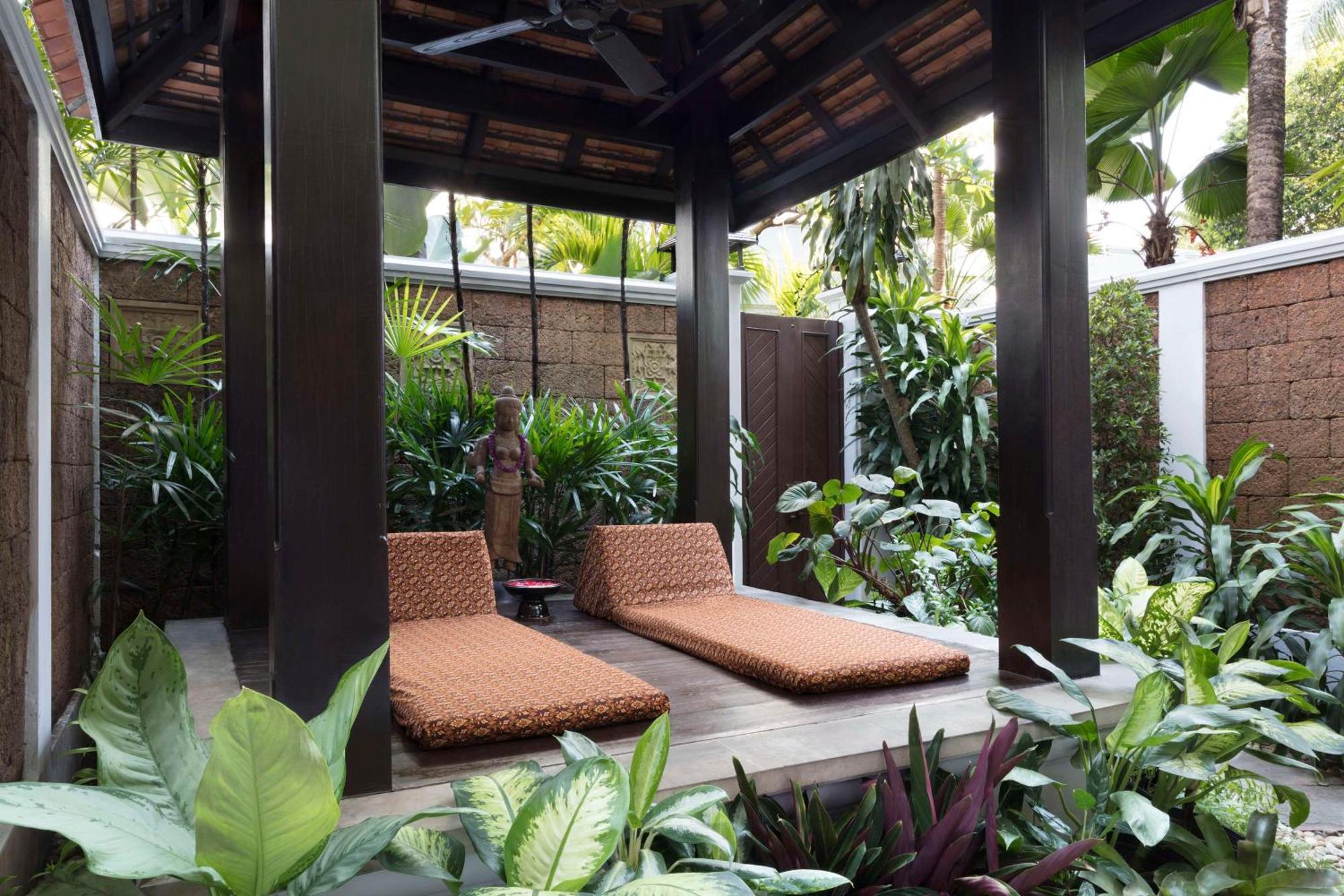 Anantara Riverside Bangkok Resort Exterior foto The Bvlgari Spa